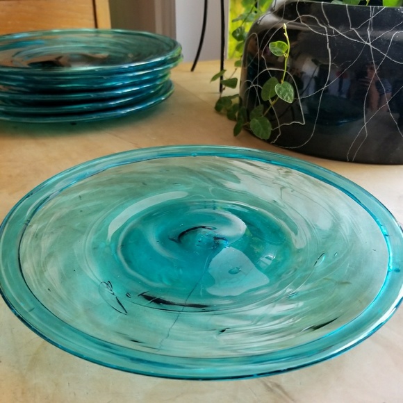 Vintage Hand Blown Swirl Glass plates with pontil - Picture 7 of 7